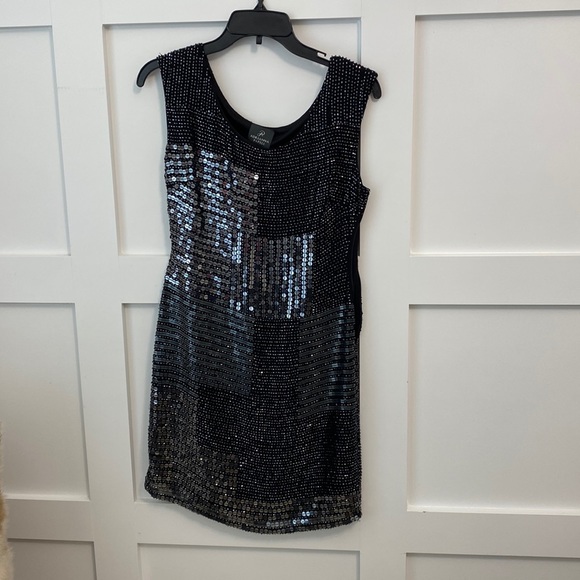 Adrianna Papell black sequin dress size 2 - Picture 1 of 4